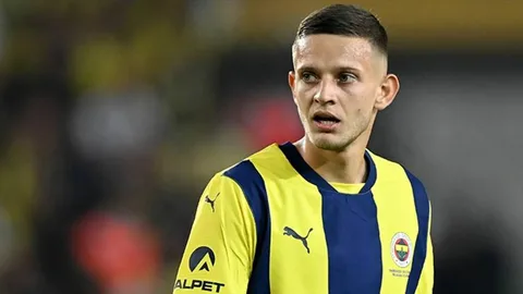Fenerbahçe’de Sebastian Szymanski Ayrılığı