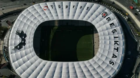 UEFA Avrupa Lig’inde Kupa İstanbul’da Sahibini Bulacak