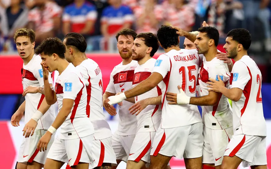 Türkiye Buruk Bir Sevinç İle Turnuvaya Veda Etti