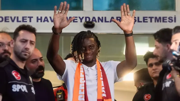 Galatasaray’da Lesley Ugochukwu Transferi Tamamlandı