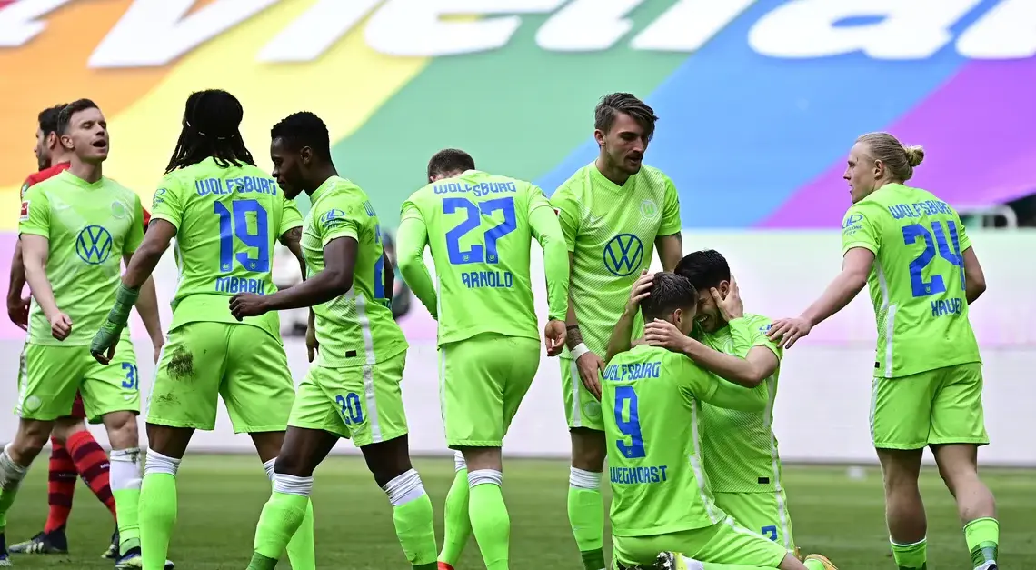 Kaiserslautern, Volkswagen Arena’da Sezonun İlk Haftasında Wolfsburg’un Konuğu Olacak – İddaa Tahmini
